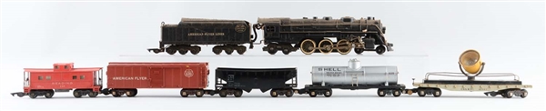 LOT OF 7: AMERICAN FLYER FREIGHT SET.  