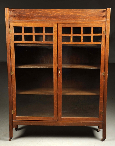 STRATHROY FURNITURE CO. TWO DOOR MISSION OAK BOOKCASE.