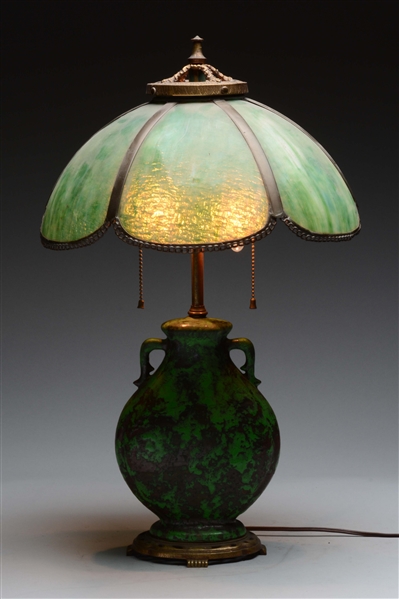 WELLER POTTERY LAMP WITH GREEN GLASS SHADE. 