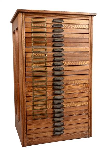 ANTIQUE HAMILTON MFG. PRINTERS CABINET.