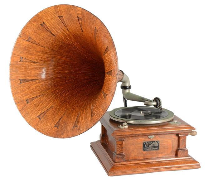VICTOR V TABLETOP PHONOGRAPH. 