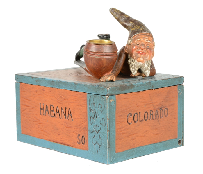 CAST IRON CIGAR HUMIDOR WITH GNOME. 