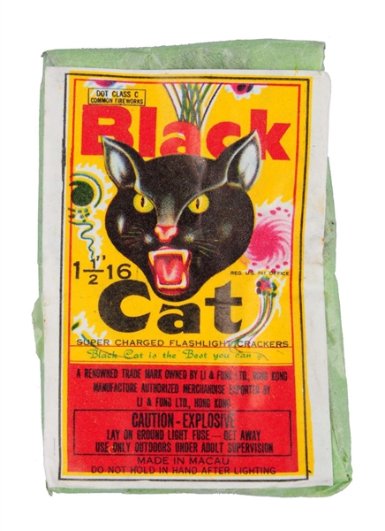BLACK CAT 16-PACK FIRECRACKERS.                   