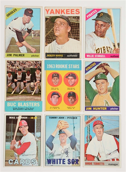 EXTRA LARGE LOT 1952-67 CARD COLLECTION WITH STARS & SHORT PRINTS.