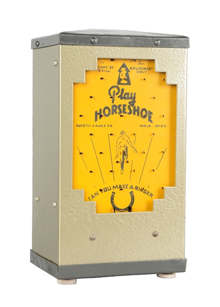 1¢ PLAY HORSESHOE COIN DROP AMUSEMENT MACHINE.