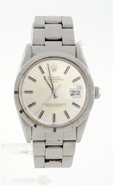 ROLEX DATE IN STAINLESS STEEL WITH OYSTER BRACELET.