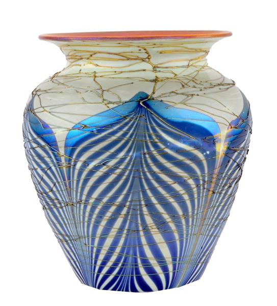 DURAND PULLED FEATHER VASE.