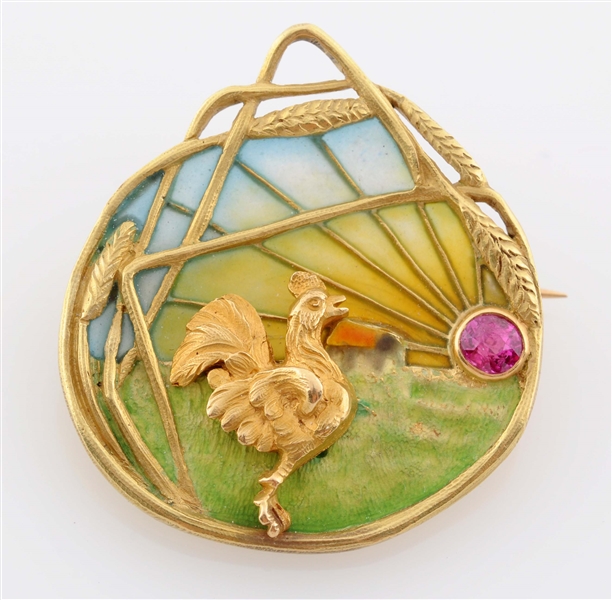18K YELLOW GOLD ROOSTER PIN WITH RUBY.