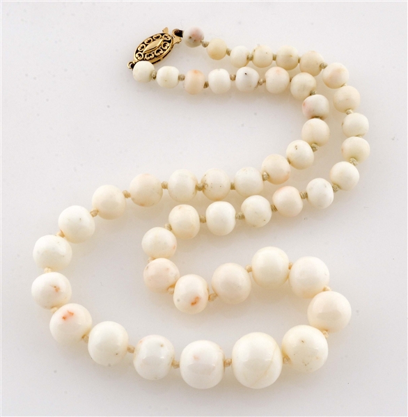 WHITE CORAL NECKLACE.