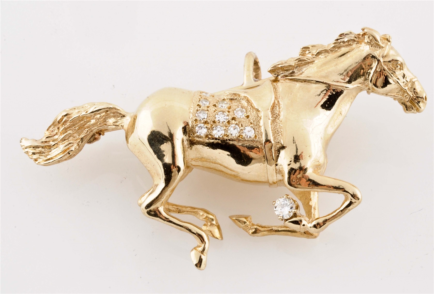 SOLID 14K YELLOW GOLD HORSE PIN WITH DIAMOND SET SADDLE