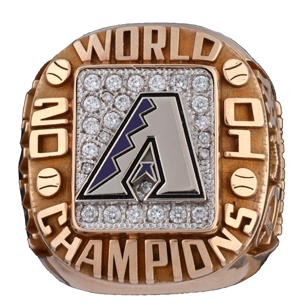2001 ARIZONA DIAMONDBACKS WORLD SERIES RING.