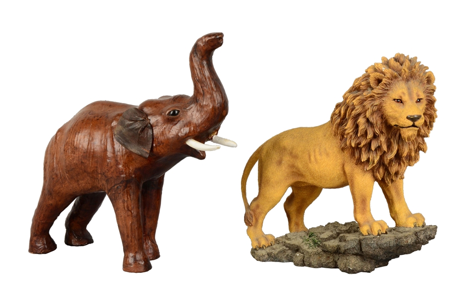 LOT OF 2: DECORATIVE FIGURAL ANIMAL DISPLAYS.