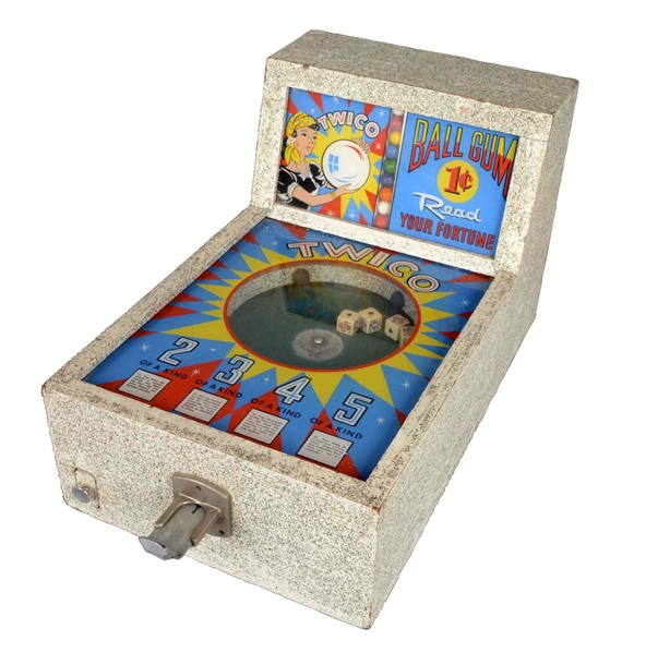 1¢ TWICO BALL GUM FORTUNE TELLER ARCADE MACHINE.