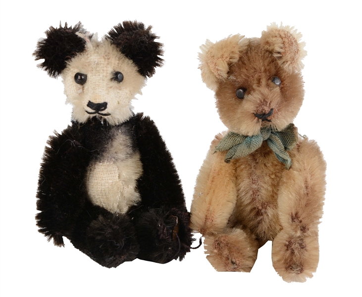 LOT OF 2: SCHUCO YES & NO BEARS. 