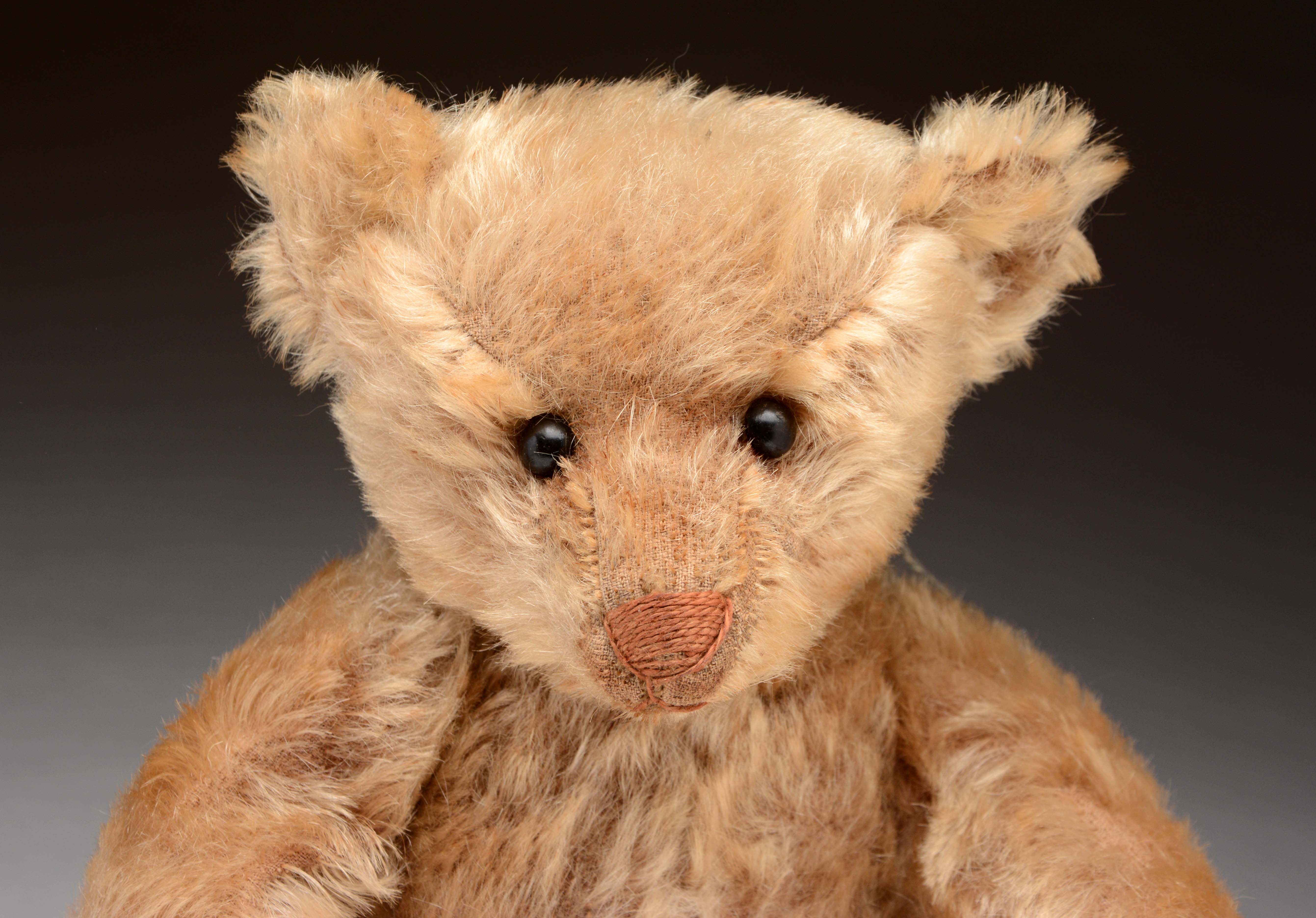 Lot Detail - LOT OF 2: EARLY BLONDE TEDDY BEARS.