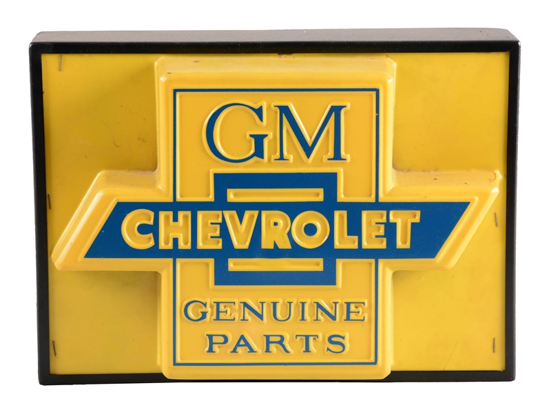 CHEVORLET & GM GENUINE PARTS PLASTIC LIGHT UP STORE DISPLAY SIGN.