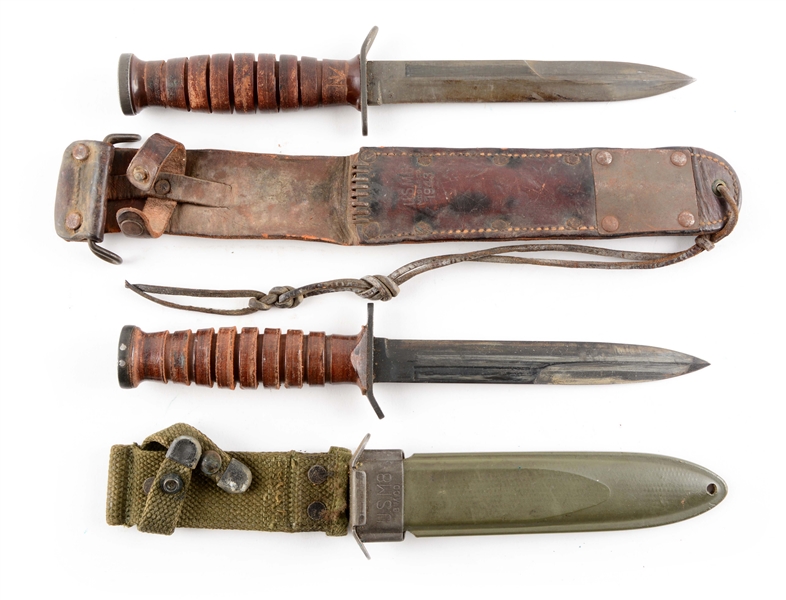 LOT OF 2: TRENCH KNIVES.