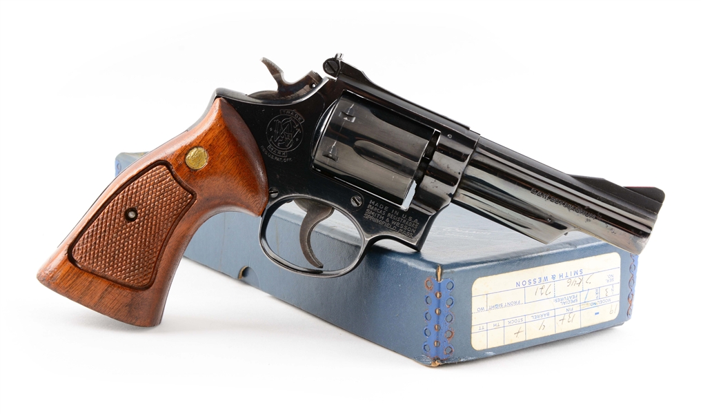 (M) BOXED S&W MODEL 19-3 DOUBLE ACTION REVOLVER.