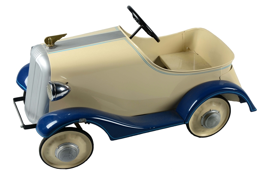 PRESSED STEEL STEELCRAFT DODGE FULL FENDER COUPE PEDAL CAR.