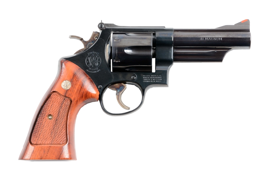 (M) SMITH AND WESSON MODEL 57 REVOLVER.