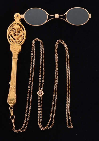 ANTIQUE 14K YELLOW GOLD LORGNETTE OPERA GLASSES WITH CHAIN.