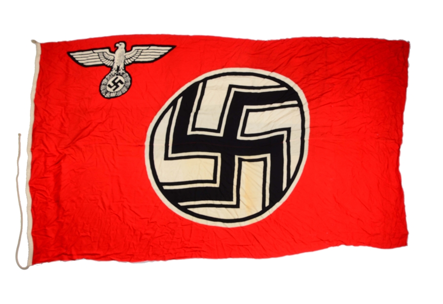LARGE 6 - 1/2 X 11 NAZI BATTLE FLAG.