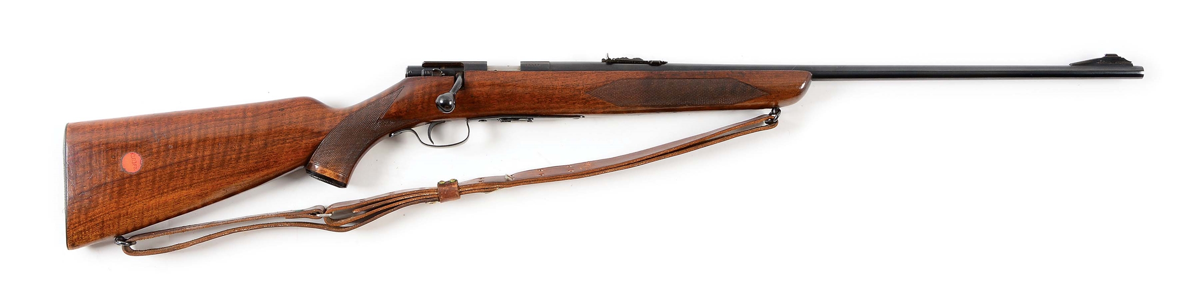 (C) WINCHESTER MODEL 75 DELUXE BOLT ACTION RIFLE (1952).