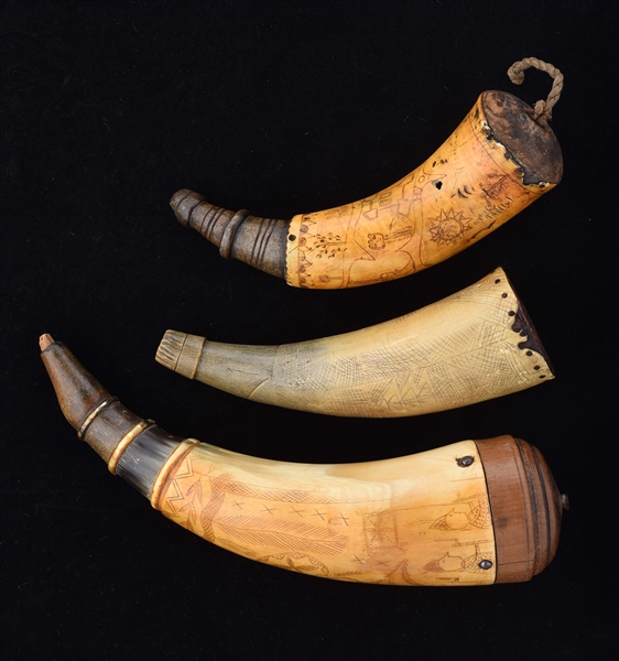 LOT OF 3: ENGRAVED 18TH CENTURY POWDER HORNS.