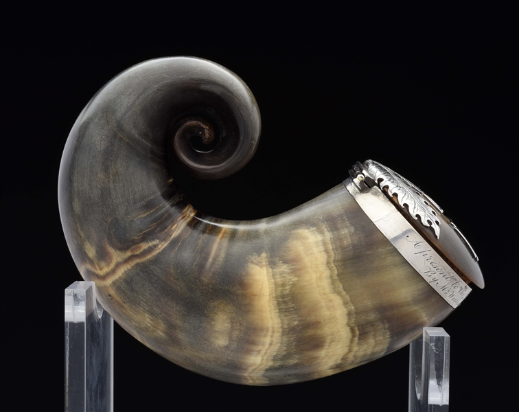 SILVER MOUNTED SCOTTISH SNUFF HORN.
