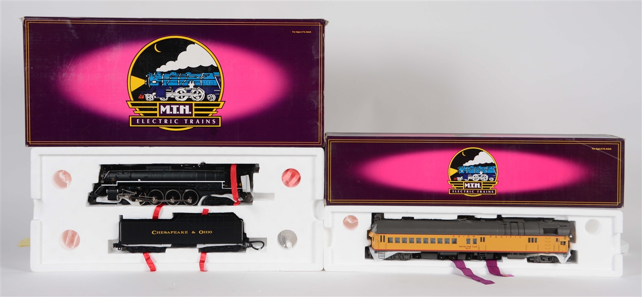 LOT OF 2: MTH INSPECTION AND STEAMER CARS IN BOXES.