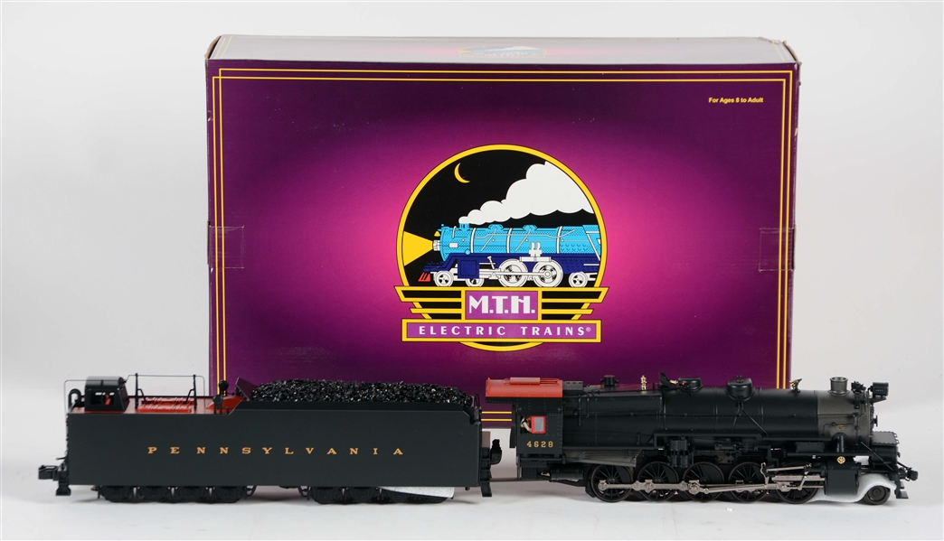 MTH DECAPOD STEAM ENGINE AND TENDER IN BOX.