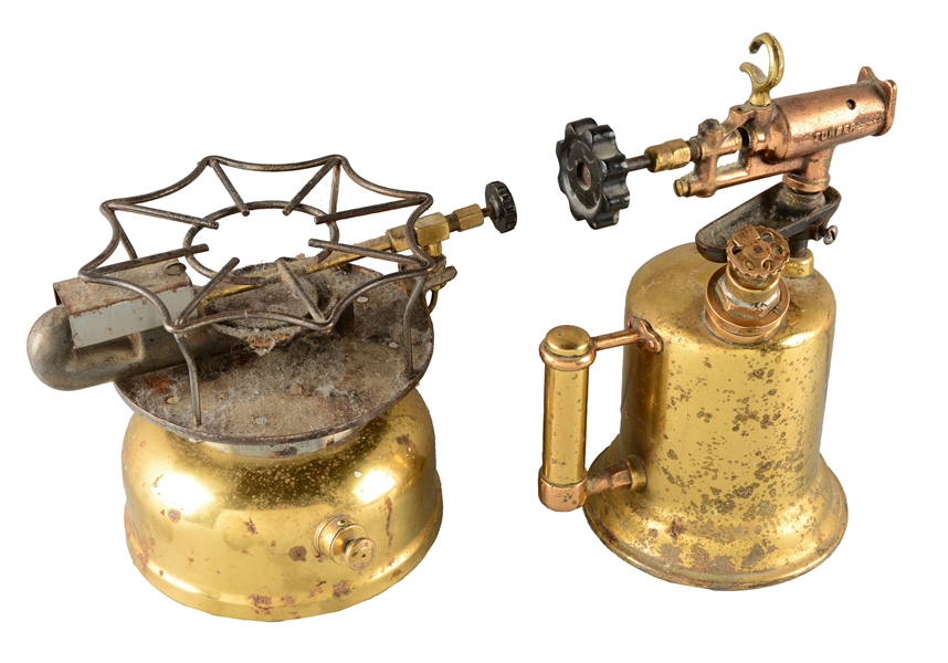 LOT OF 2: BRASS KEROSENE LAMP BASES. 