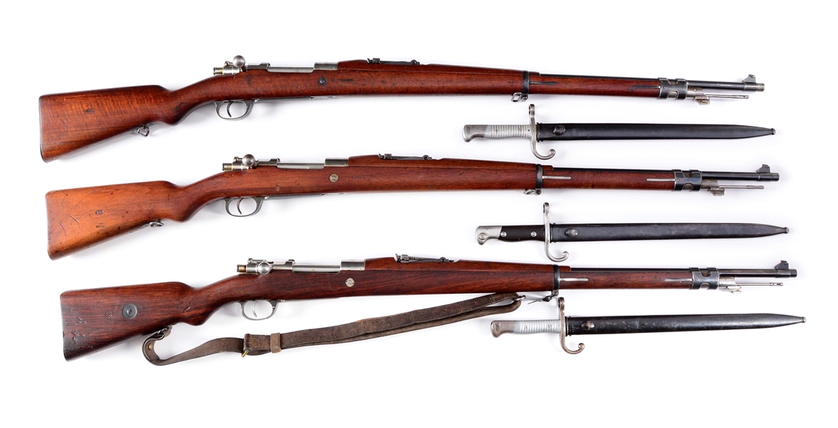 (C)LOT OF 3:DWM MANUFACTURED ARGENTINO 1909 BOLT ACTION RIFLES WITH BAYONETS.