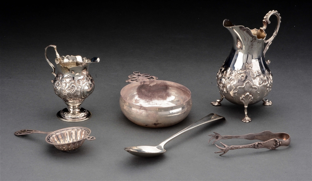GROUP OF SIX MISCELLANEOUS SILVER ITEMS.