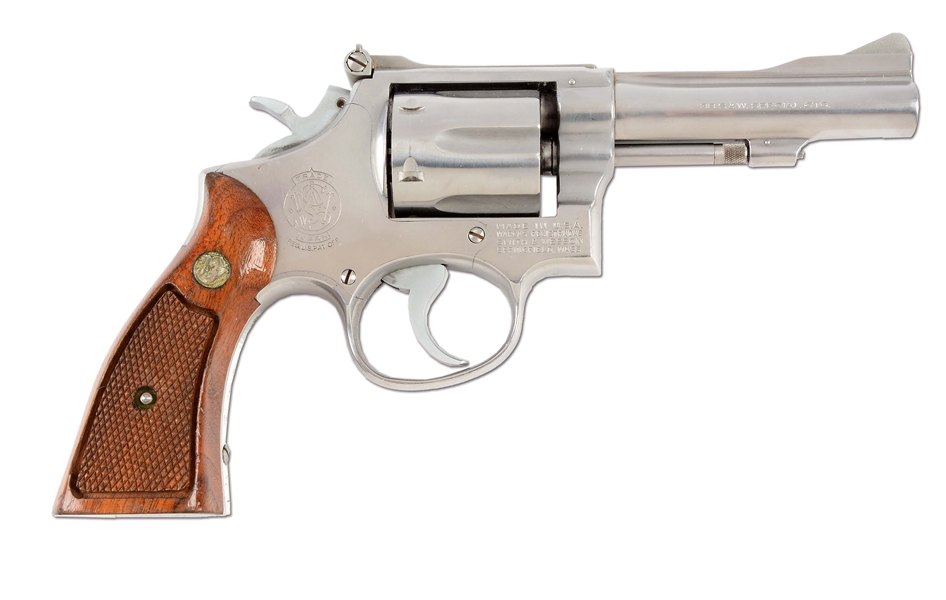 (M) SMITH & WESSON MODEL 67 STAINLESS DOUBLE ACTION REVOLVER.