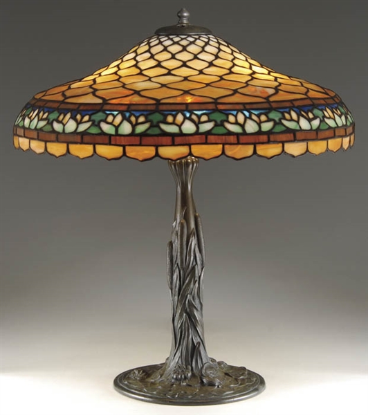DUFFNER & KIMBERLY LEADED TABLE LAMP                                                                                                                                                                    
