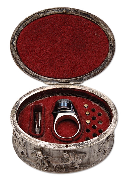 CASED "LE PETIT PROTECTOR" RING/PISTOL                                                                                                                                                                  