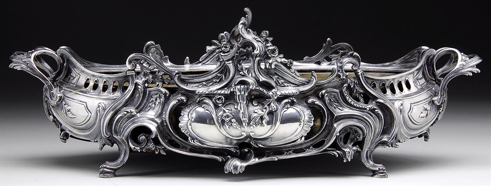 SILVER-PLATED CENTERPIECE BOWL                                                                                                                                                                          