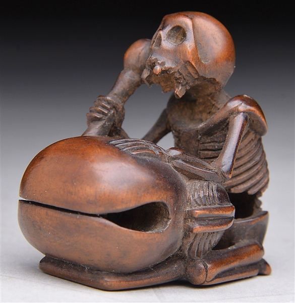 SKELETON NETSUKE                                                                                                                                                                                        