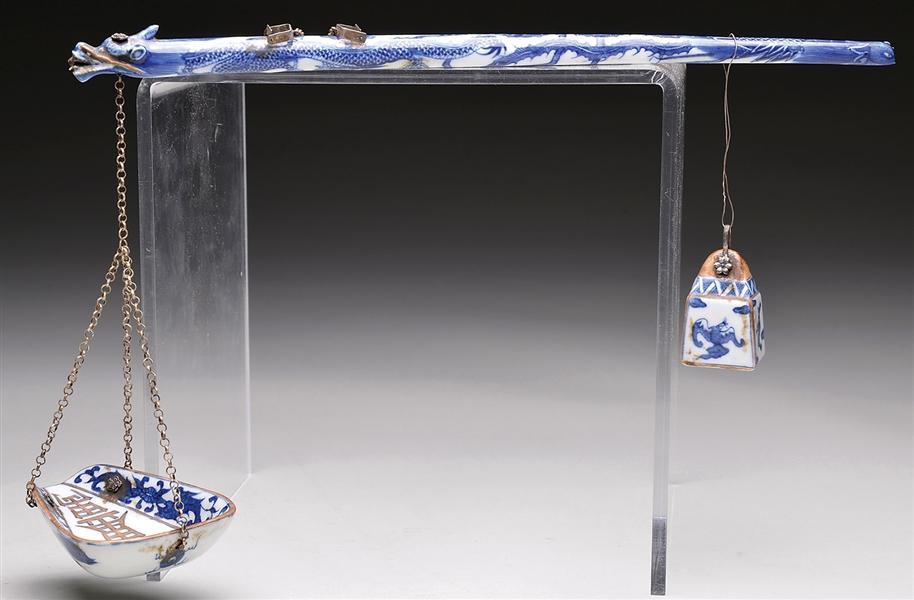 BALANCE SCALE, ENAMEL PORCELAIN                                                                                                                                                                         