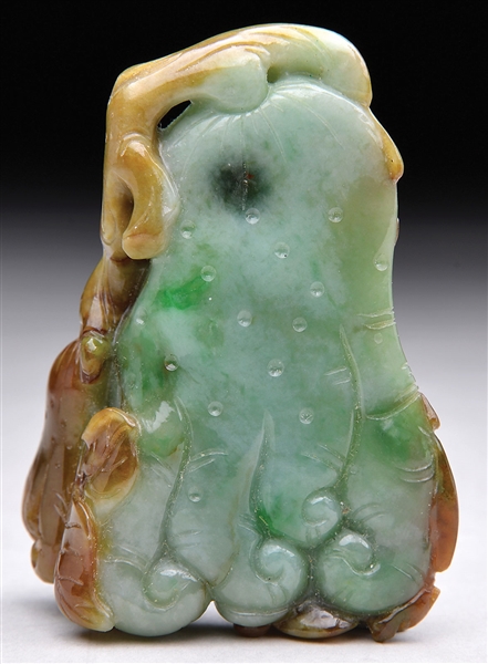 JADE PENDANT                                                                                                                                                                                            