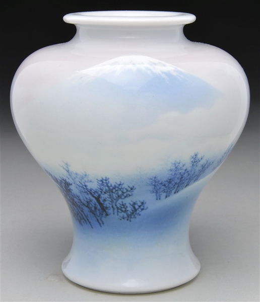 MAKUZU KOZAN VASE                                                                                                                                                                                       