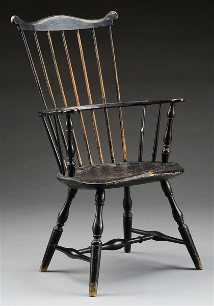 COMB BACK WINDSOR ARM CHAIR                                                                                                                                                                             