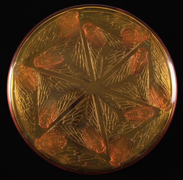 R. LALIQUE CIGALES COVERED BOX                                                                                                                                                                          