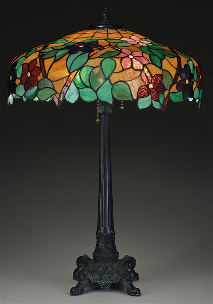 LEADED GLASS FLORAL TABLE LAMP                                                                                                                                                                          
