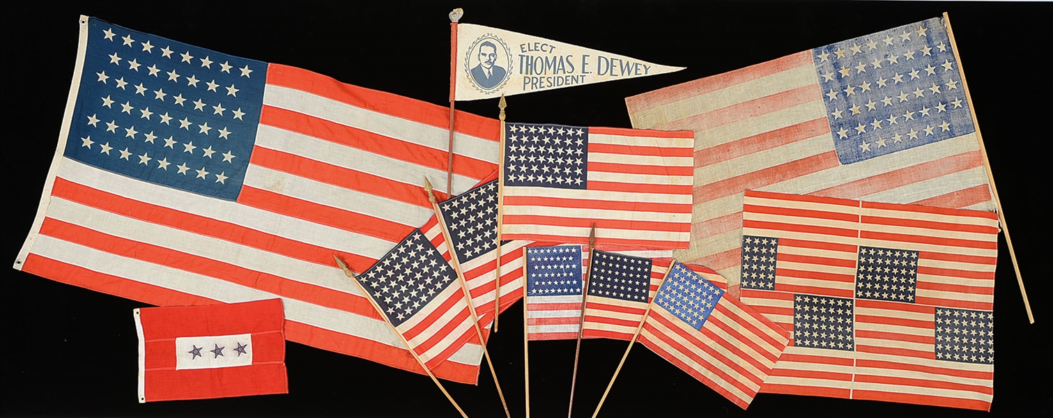GROUP OF 12 AMERICAN FLAGS & RELATED ITEMS                                                                                                                                                              