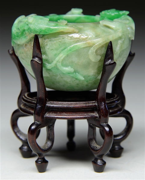 SMALL JADEITE WATER CUP WITH STAND.                                                                                                                                                                     