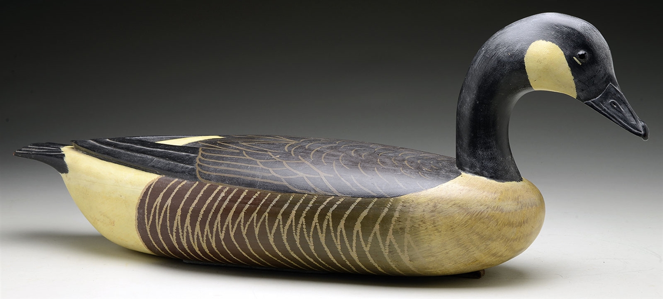 CARVED AND PAINTED CANADIAN GOOSE DECOY BY JOHN G. EGELI II.                                                                                                                                            