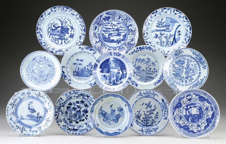 GROUP OF THIRTEEN EXPORT BLUE AND WHITE PLATES AND SHALLOW BOWLS.                                                                                                                                       