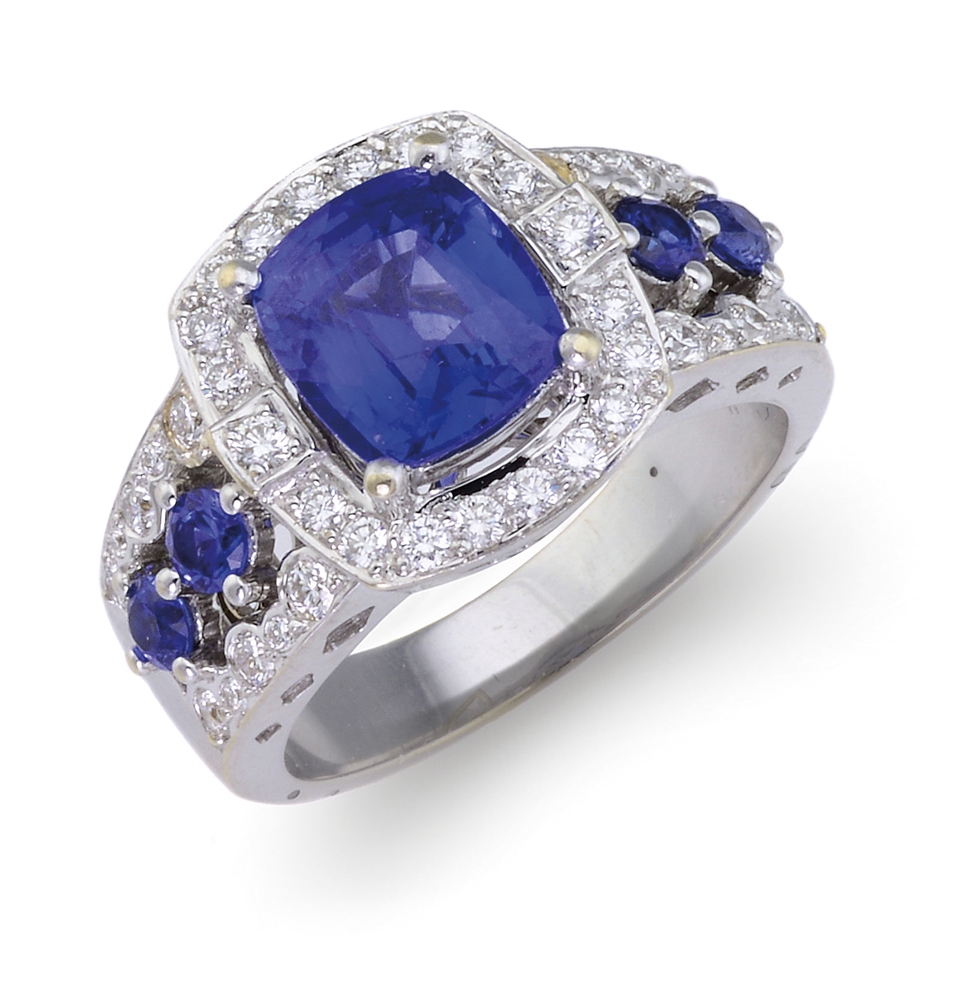 18KT SAPPHIRE & DIAMOND RING SIGNED PARLE.                                                                                                                                                              